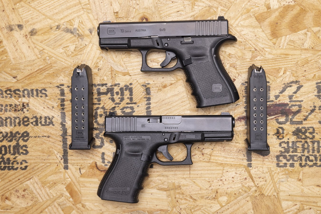 106490-default-l Glock 19 Gen4 9mm Police Trade-In Pistols with Night Sights (Good Condition)