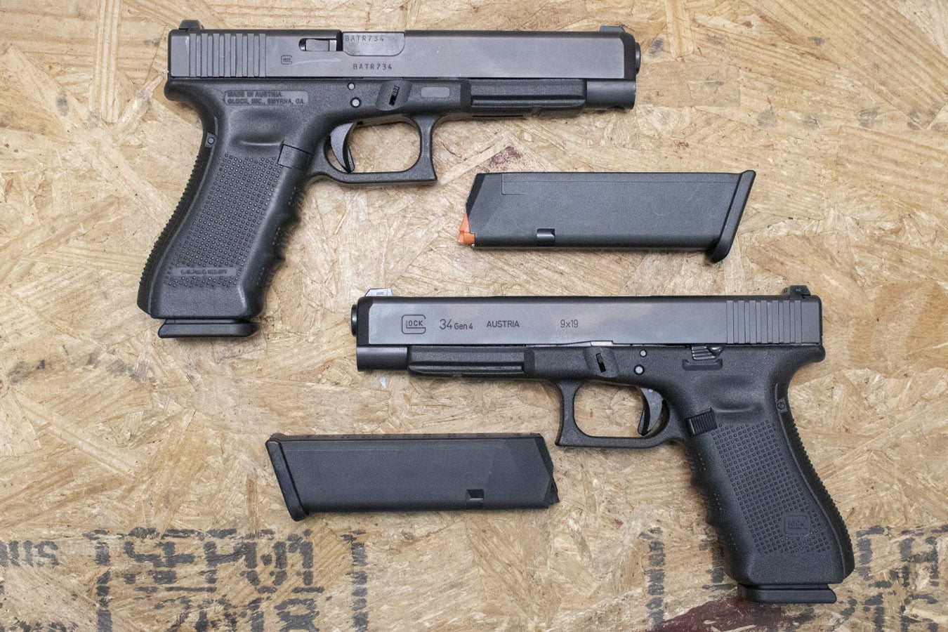 132105-default-l Glock 34 Gen4 9mm Police Trade-In Pistols (Very Good Condition)