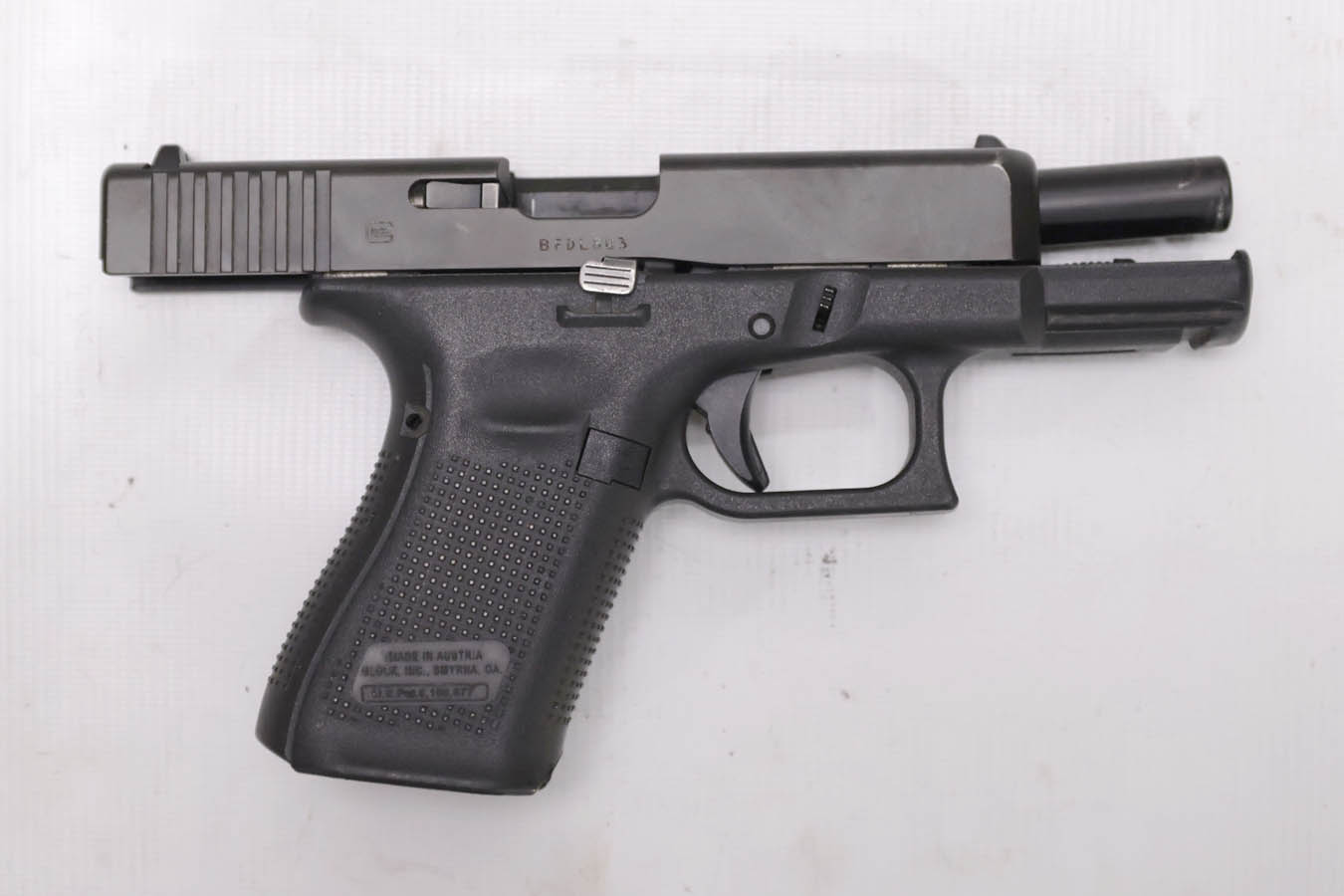 143327-default-l Glock 19 GEN5 9mm Police Trade-In Pistol (No MAG)