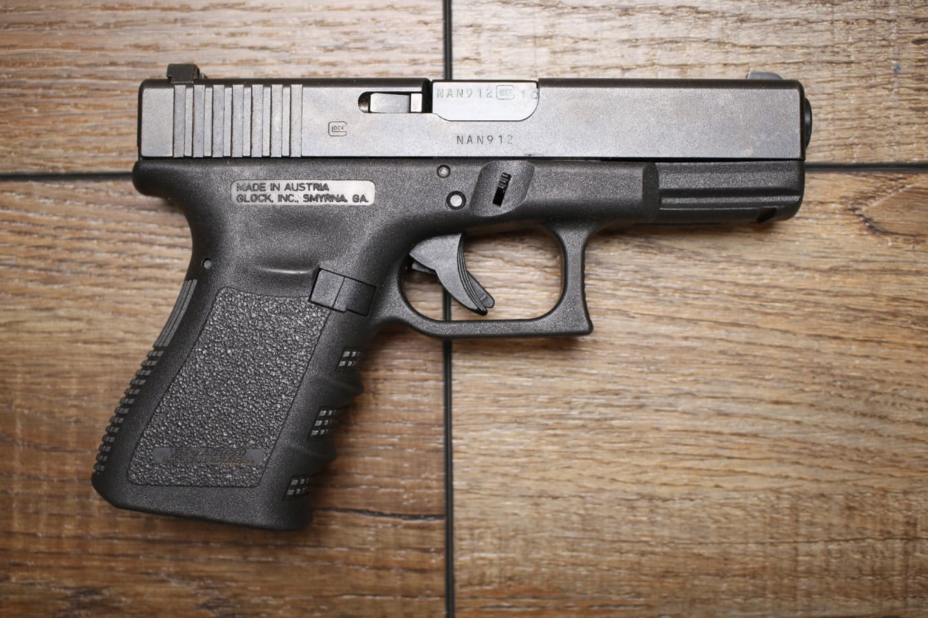 160170-default-l Glock 19 Gen3 9mm Police Trade-in Pistol (Magazine Not Included)