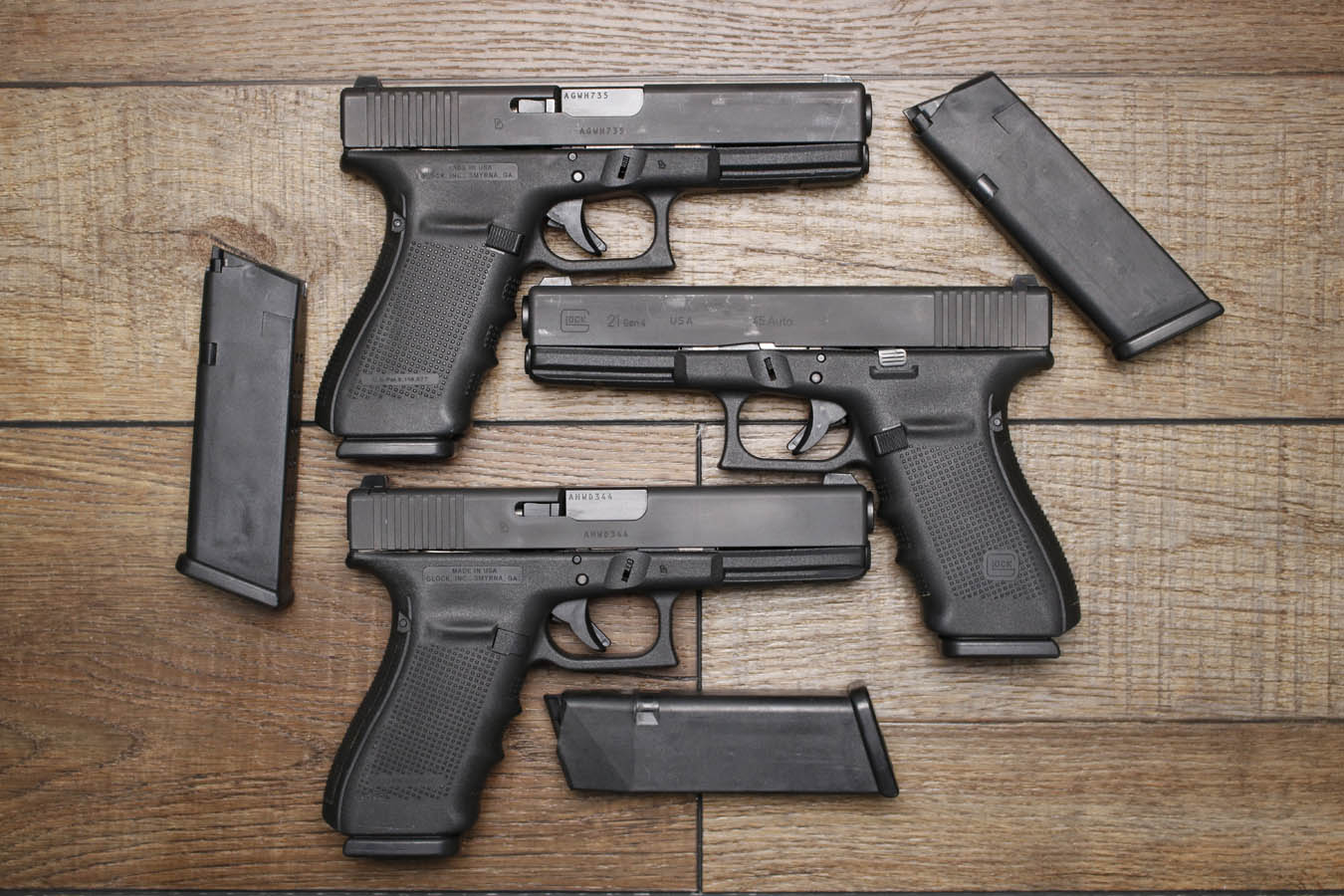 166601-default-l Glock 21 Gen 4 45 ACP U.S. Made Police Trade-In Pistol (Very Good Condition) with Night Sights