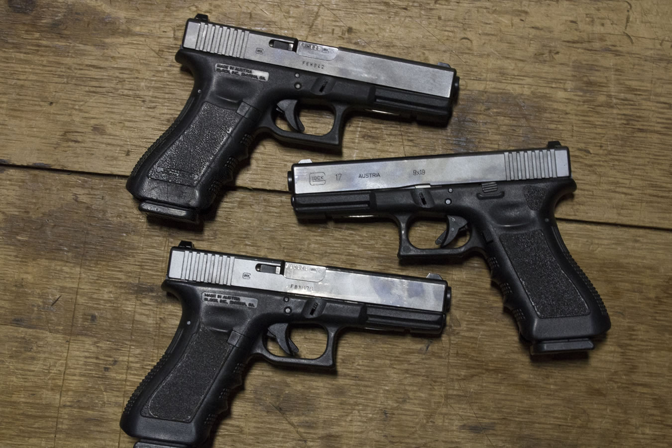 32089-default-l Glock 17 Gen3 9mm Police Trade-ins (Poor Condition)