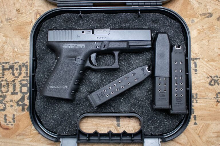 Glock 19 Gen3 9mm Police Trade-Ins with Extra Magazines (Excellent Condition)