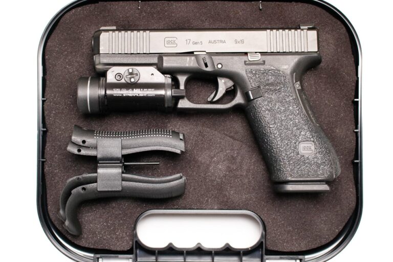 Glock 17 Gen 5 9mm Stippled Police Trade-in Pistols with Streamlight TLR-1 HL (Fair Condition)