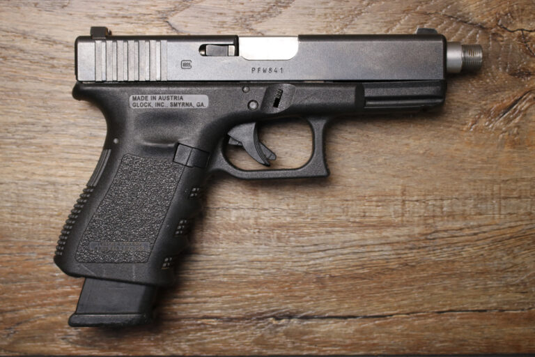 Glock 23 Gen 3 40 S&W Police Trade-In Pistol with Threaded Barrel