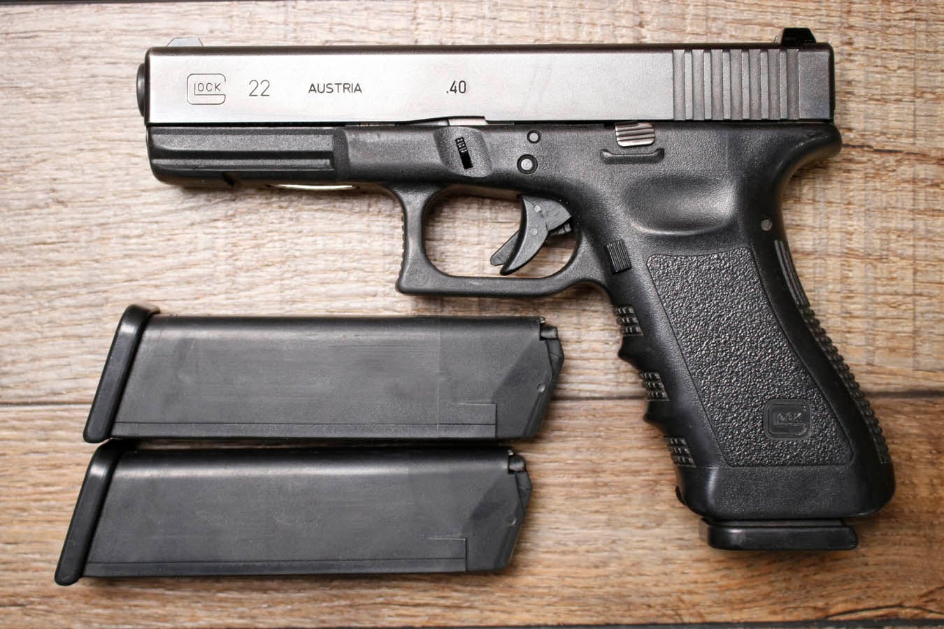 168689-default-l Glock 22 Gen3 40 S&W Police Trade-In Pistol with Three Magazines