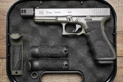 Glock 17 Gen 4 9mm Police Trade-In Pistol with Threaded Barrel