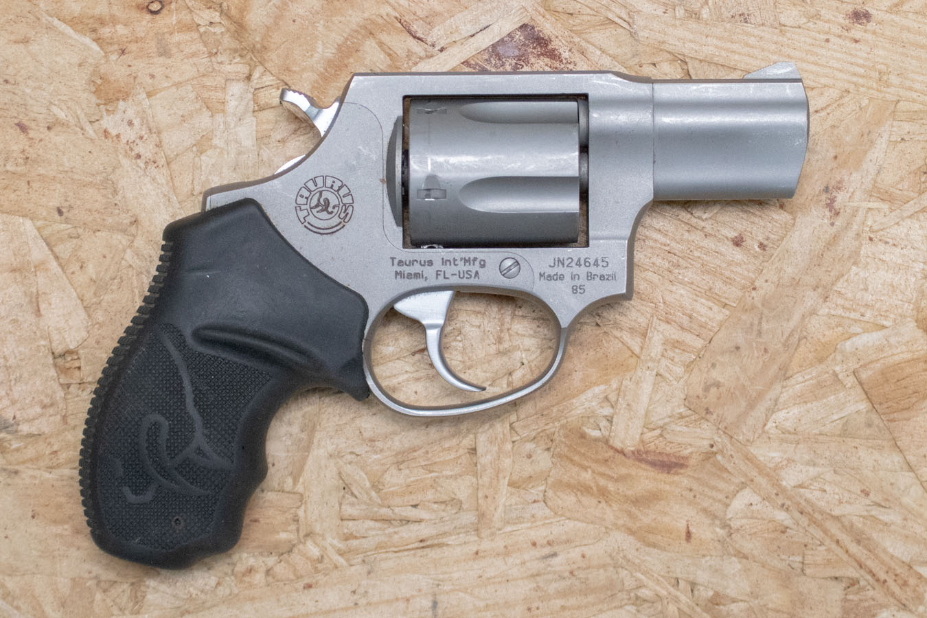 117479-default-l Taurus 85 38 Special Police Trade-In Revolver with Stainless Finish