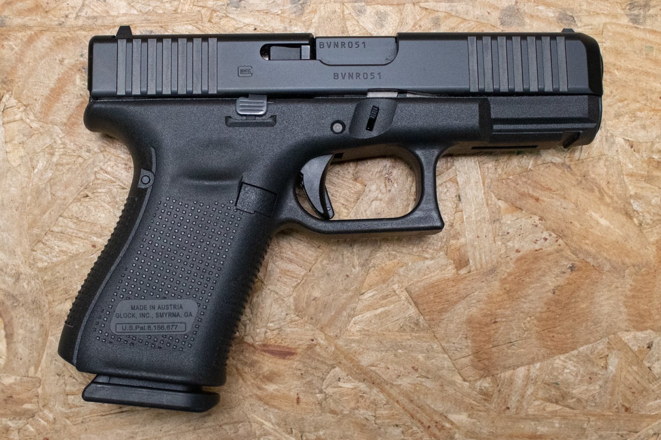 127602-default-l Glock 23 Gen5 40 S&W Semi-Auto Pistol with Front and Rear Serrated Slide