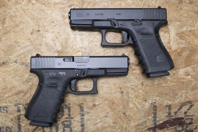 Glock 19 Gen3 9mm Police Trade-In Pistols with Finger Grooved Grip and Accessory Rail