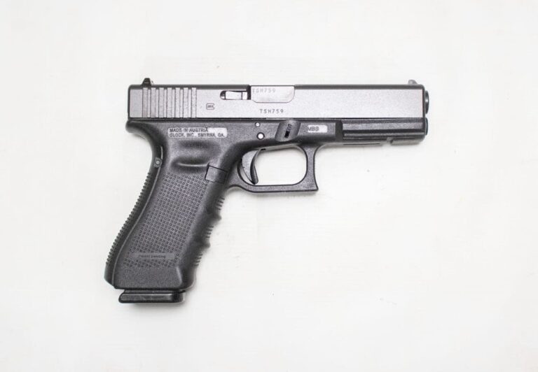 Glock 22 Gen4 40 S&W Police Trade-In Semi-Auto Pistol with Front Accessory Rail