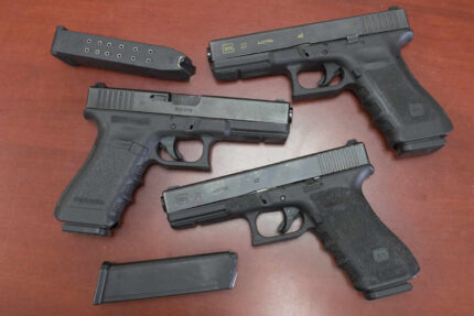 Glock 22 40 S&W Police Trade-ins with 2 Mags (Gen3)